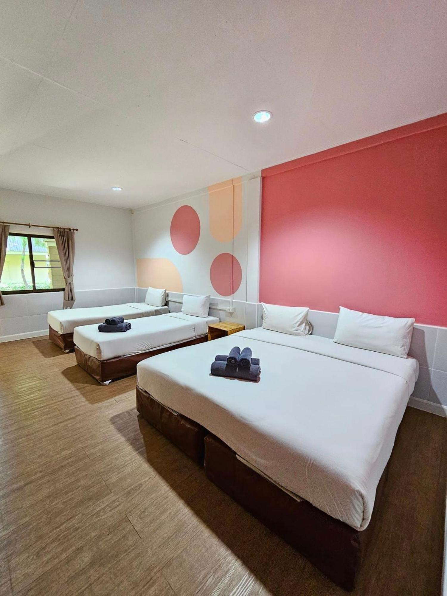 Malibu Samed Resort Koh Samet Екстериор снимка