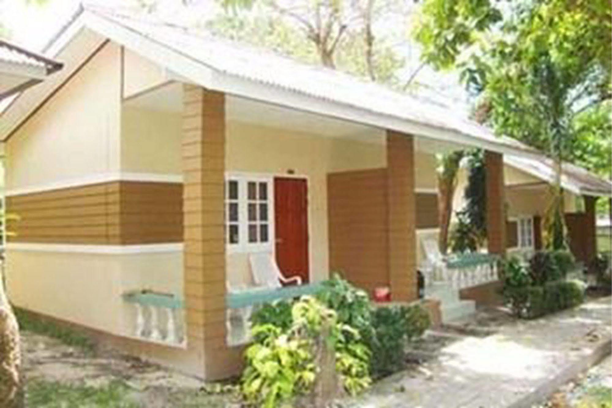 Malibu Samed Resort Koh Samet Екстериор снимка