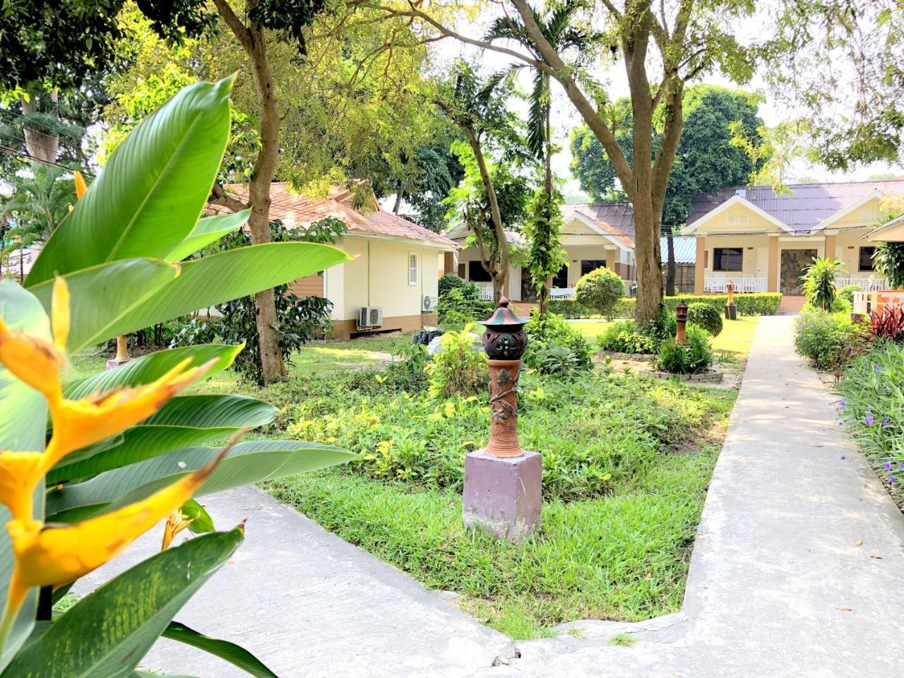 Malibu Samed Resort Koh Samet Екстериор снимка